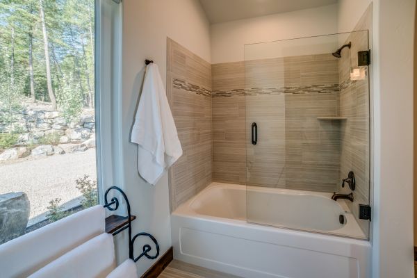 Bathroom Tub Installation in Perrysburg