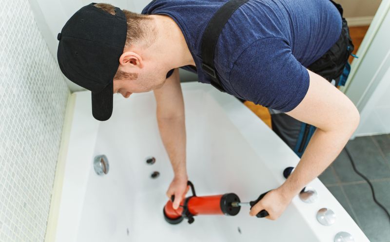 Top Bathtub Installation Companies in Bowling Green, OH
